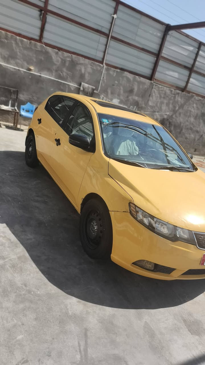 السلام عليكم فورتي موديل 13
محرك ٢٠٠٠ دوش بي بخار كير بالكارتون 

وارد أمريكي حادثها بنيد و جاملغ  جهة العبري 

السياره جاهزه مابيها نقص

فول عده البصمه  فتحه شغاله مري شفط 

رقم بغداد إنكليزي مصفره هيئة وغرامات 

ما عليها ربع تبريد ثلج منظومة جديده 

مكاني ناصرية مركز السعر  70 وبيها مجال 

*********** بيع أو مراوس بأقل سعر محتاج فلوس
