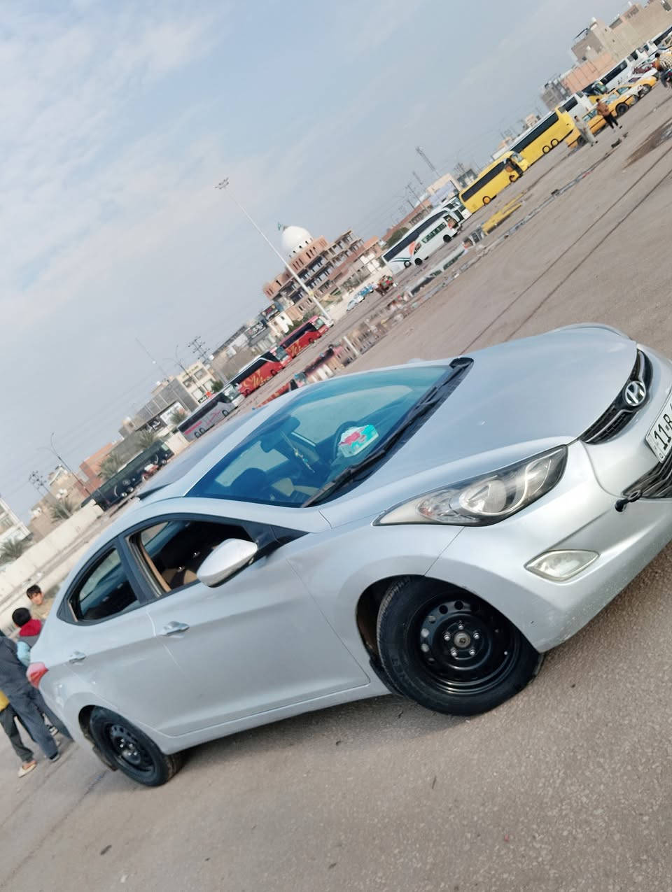 (ألسلام عليكم) 👋🏻
ألنترا هونداي خليجي🫴🏻
موديل 2012👀
محرك 1600💪🏻
السيارة فول مواصفات 🤠
(بصمة بيبان)+ بصمة تشغيل 🤧
+ بنرومة 🙂‍↔️
+تحكمات ستيرن 🤓
+كشن السايق كهرباء 🥸
+حساسات خلفية 🫨
السيارة كلش حلوة 👻
بيهة بارد بل جاملغ الخلفي 🤘🏻
وشبر صبغ بل جاملغ الامامي جهى السايق 🤏🏻
تواصل هنا *********** مامتواجد ماسنجر 🤐
مكانه كربلاء 🫶🏻
