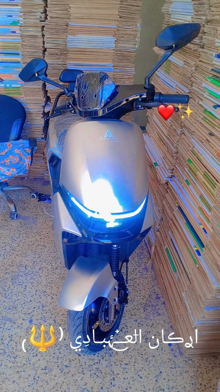 ماطورات شحن للبيع الابيض بسعر 900 وبي مجال والماطور الرصاصي سعره مليون وبي مجال الاتصال على الماطور الابيض*********** والانتصار في الماطور الرصاصي*********** او المراسله على الواتساب للعلم المطار ست بطاريات اثنينهم المطار الابيض صار له مستعمل ثلاث اسابيع والماطور الرصاصي صاروا مستعمل اسبوعين
