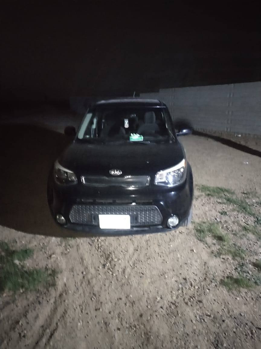 سلام عليكم لبيع صول 
2014 امريكي محرك 2000 سياره جديده جداً 
رقم بابل تحويل ثاني يوم ضررها فقط جاملغ الخلفي بدون دواخل كير محرك صدر تخم تاير تبريد تدفئة كلة خير من الله ماشيه 88 حقيقي مكاني بغداد سعر 110 
‏‪0781 666 0977‬‏
