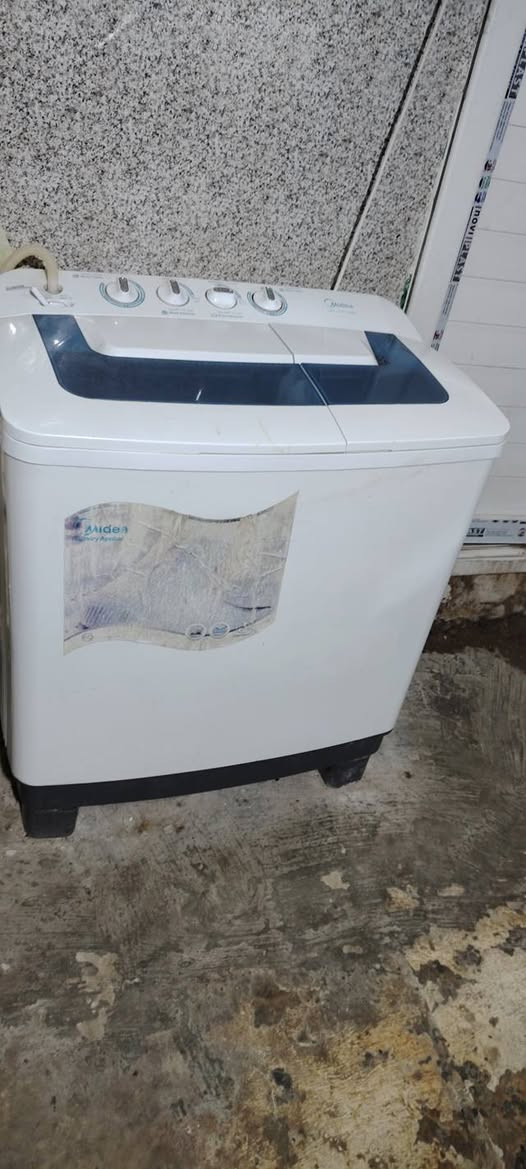 بغداد مكاني 
***********
