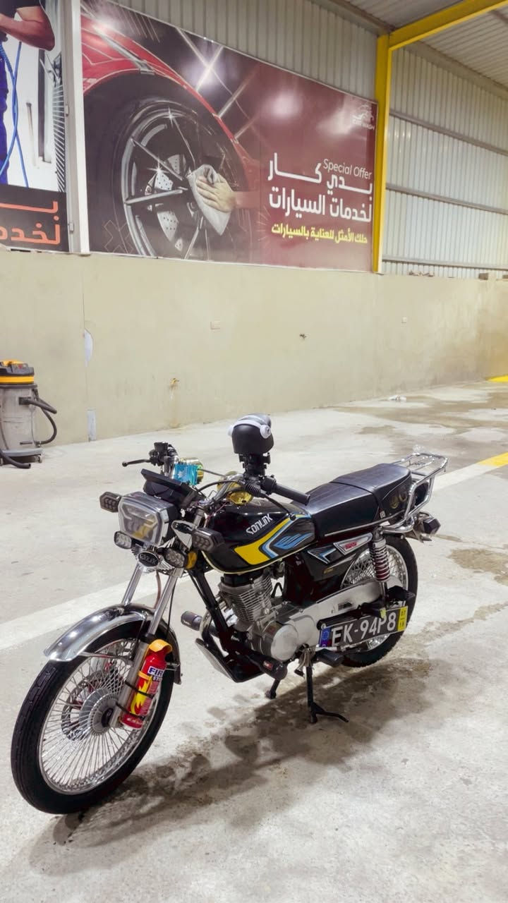 السلام عليكم تايكر موديل 25 شرط مامفتوح محرك كير شرط كلشي شغال بس شاشه طافيه السعر 650وبي مجال العنوان تكريت ***********
