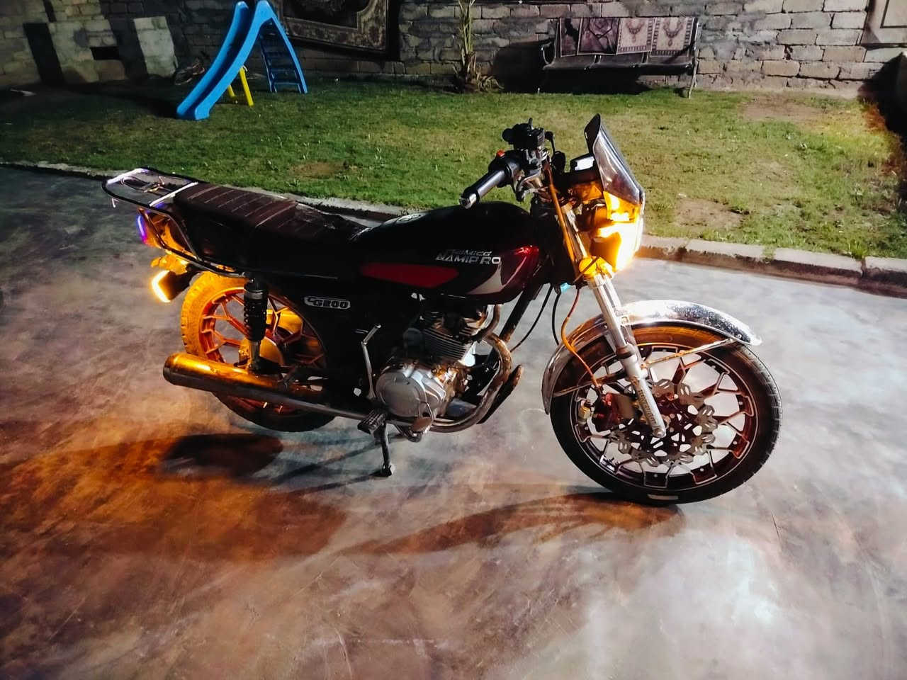 مكلف بلنشر دراجه نامي 224
للبيع الاستفسار اتصال على رقم ‭٠٧٨٣ ٢٣٧ ٤٠٢٠‬
خاص ماجاوب لاتراسل رجأ
