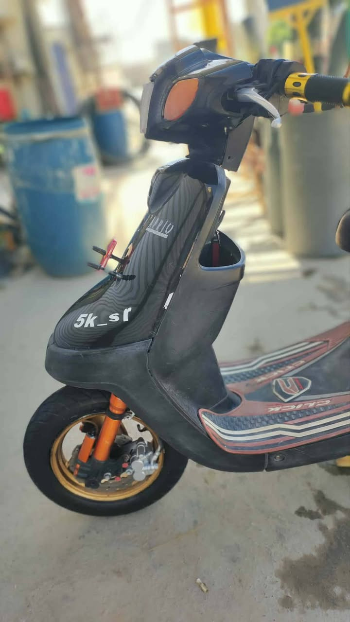 السلام عليكم دراجه للبيع مكان كربلاء حي لنصر سعر ٤٥٠ 

‏‪***********‬‏
