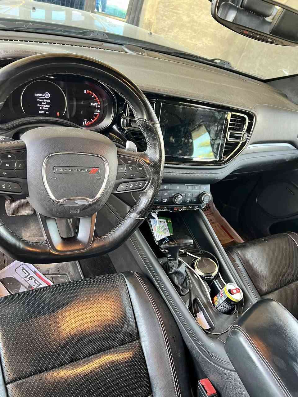 سلام عليكم دورنكو فول مواصفات موديل RT/2022
بيها 6 قطع كلير فقط سبب اثار تخريب شخوط  والصور تكتب رقم الشاصي اشوفهن واضحات بالصور من امريكا
السياره جديده مكفوله  
عده هذني المذكورات كلير والسونار بالمنشور 
السعر 265$
المكان التاجيات 
***********
