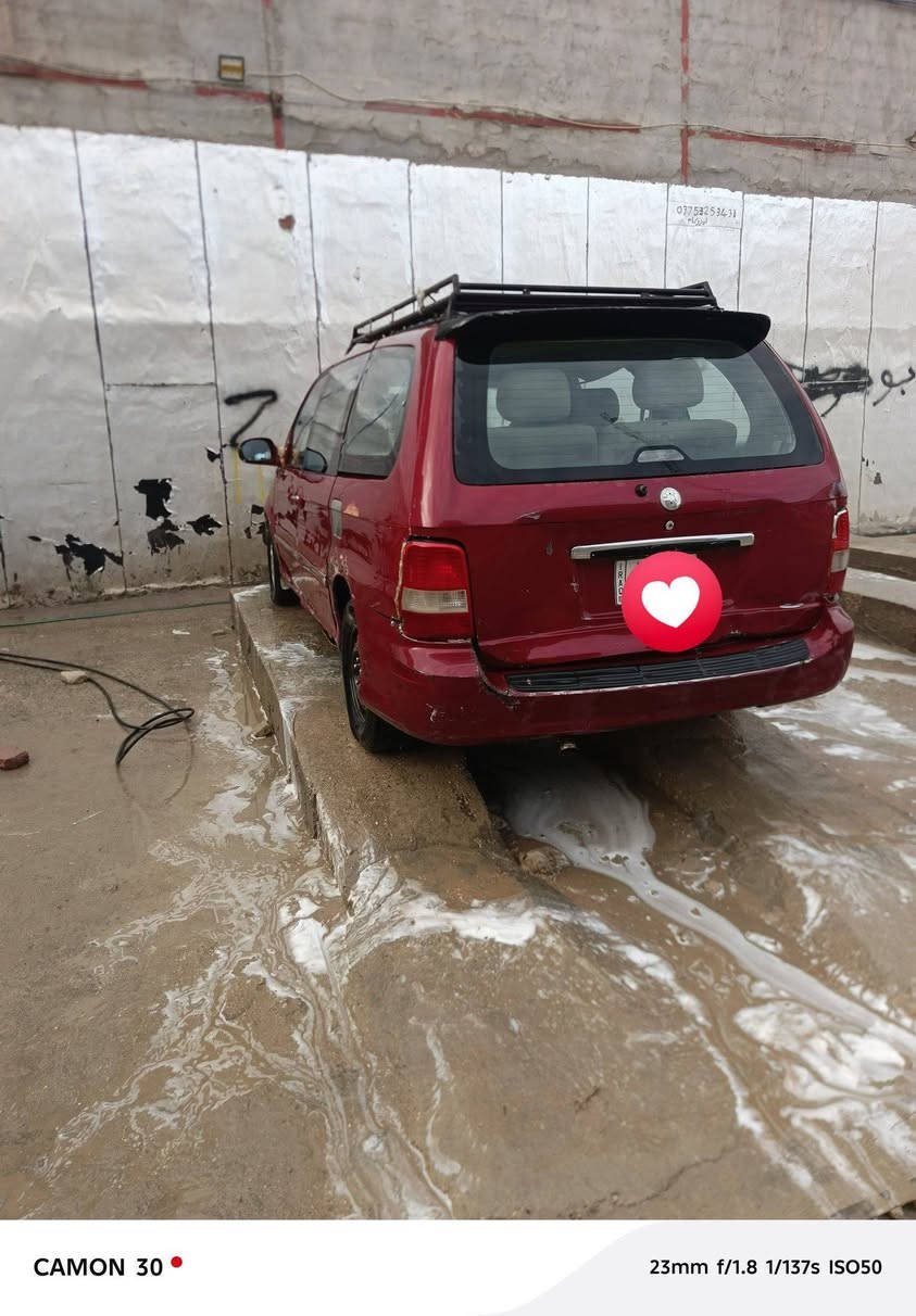 مراوس  سيدونا 2005 محرك ٣٥٠٠بانزين السياره الكير مالته يبوش من تعبر ال ٤٠ نوب يستقر مكان كربلاء ***********8
