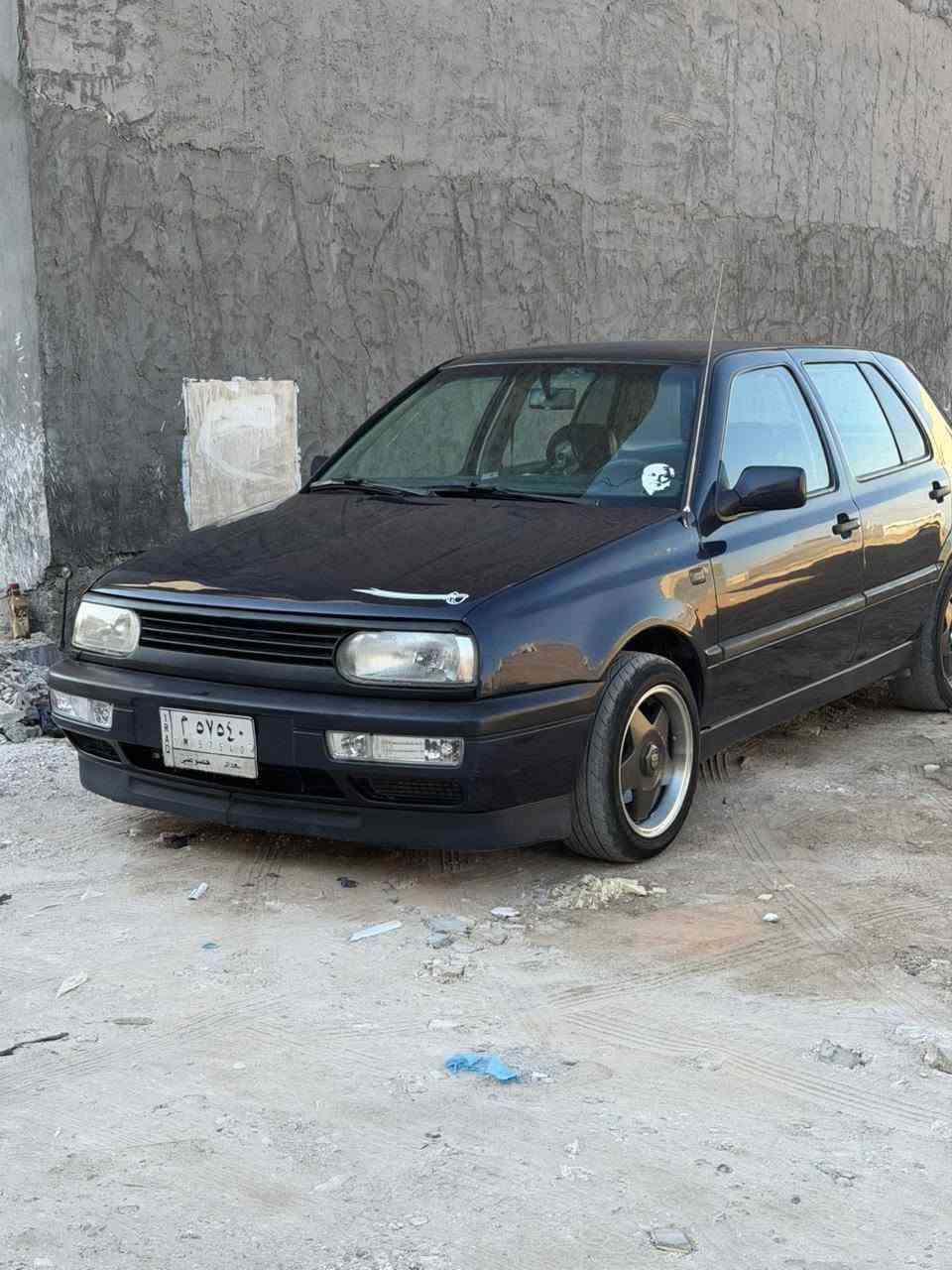 كولف موديل 1992 مكينة 1800 كير عادي كابريتر
السيارة كلشي بيها جديد
منضومة التبريد جديدة
قوايش جديدة
جوينات جديد
واتر بم جديد........ كلشي جديد متصرف عليها
السعر 42 وبيها مجال بسيط
***********
عنواني بغداد الكاظمية
