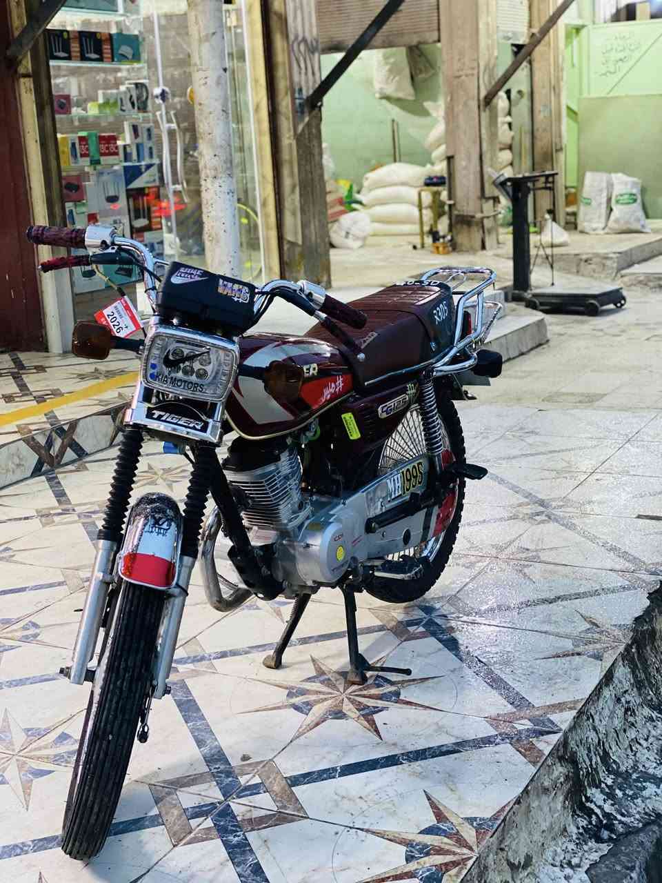 لام عليكم مأطور تايكر 2020لبيع 
مكينة شرط ما مفتوحة 
وايرامنية كلها شغالة 
دبل سويج 
السعر ٦٠٠وبي مجال 
الرقم ***********
