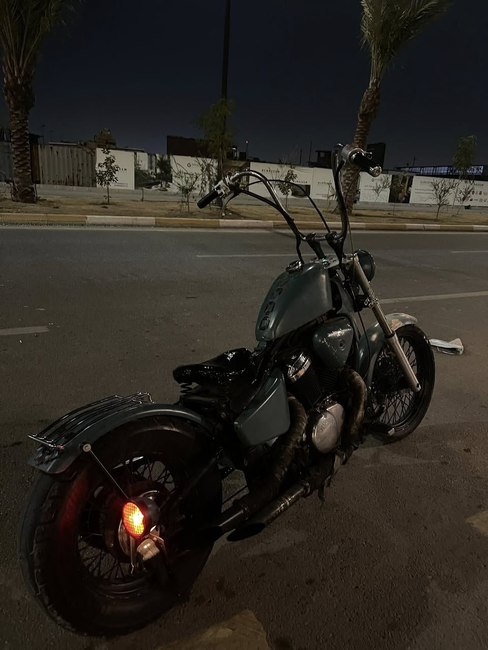 ستدد برر مكينه 400 بلكات جدد دهن جديد كهربائيات شغاله باتري جديدد كابريتر نضيفه  دراجه نكره بكل وكت  فقط تاير خلفي تعبان مكان بغداد البياع 
 متواجد واتساب واتصاال ***********
دراجه فصله ومكينتها خير من الله
