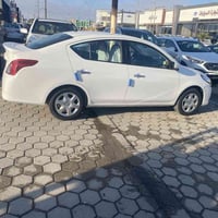 صني ٢٠٢٤ • ماشي ٢٠٠٠٠ • الرمادي