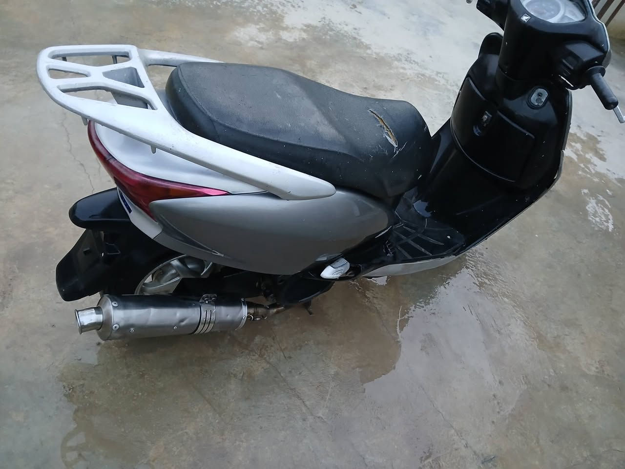 للبيع امجفت جديد السعر 600 الف الشراي يتصل ***********
