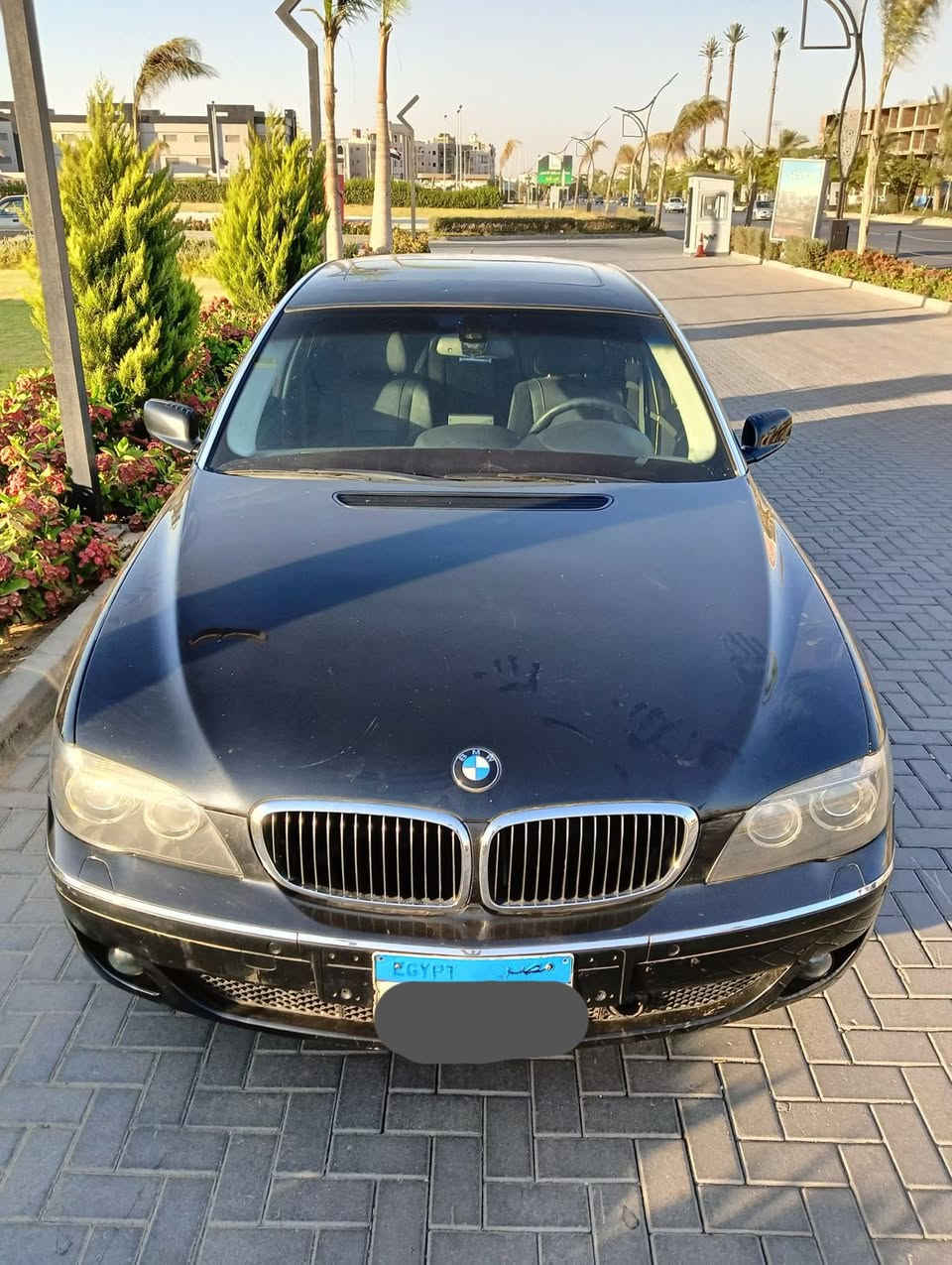 عربيه للبيع BMW 740 i موديل 2008 كامله اعلي فئه فتحه (سقف مرايات ضم حساسات اماميه وخلفيه و12 ايرباج ) بحاله الزيرو
متور وفتيس وعفشه بحاله فوق الممتازه الصالون بحاله الزيرو
تاني مالك من الزيرو
جانط 20 اصلي زجاج جانبي وخلفي ملون مثبت بالرخصه
راشه بالكامل نظافه علي الفحص 
مرور شبرا رخصه سنه و4 شهور باسم المالك
العداد 277 الف
المعاينه باكتوبر 
للتواصل ‭01010278280‬


**إذا كنت صاحب هذا الإعلان وتريد حذفه لأي سبب، رجاءا أرسل رسالة إلى الدعم الفني**