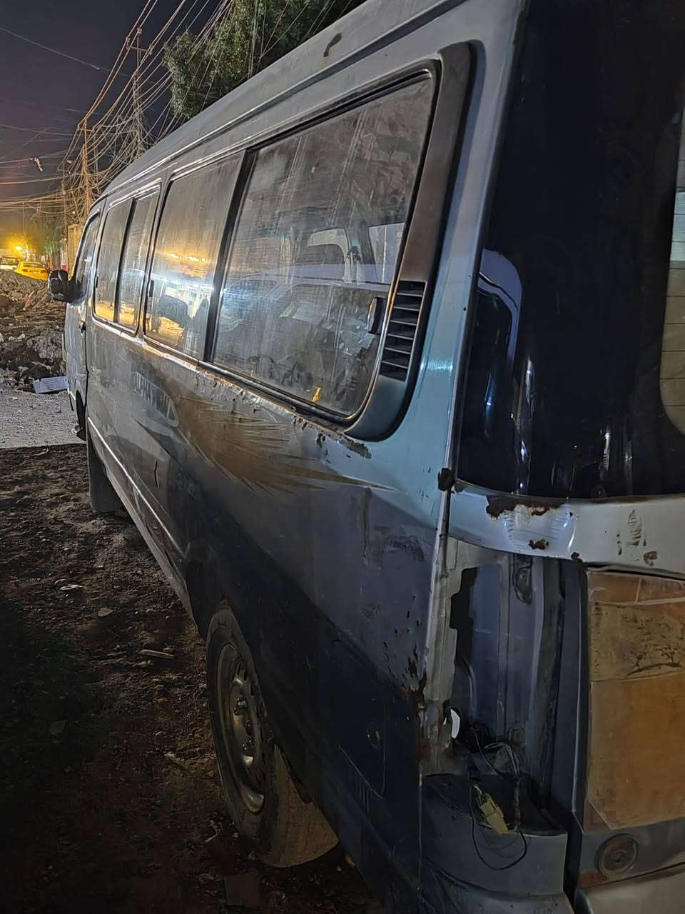 سلام عليكم سياره البيع موديل ١٠ رقم صدامي سنويه كارتونيه ساقطه عليه غرامات مااعرف شكد ابيع هل موجود راعيه موجود ويريد تحويل رقمه دياله كير ومحرك واكسل خير من الله السعر ٢٢ وبيها مجال مكان الحسينيه مال رشديه ***********
***********
