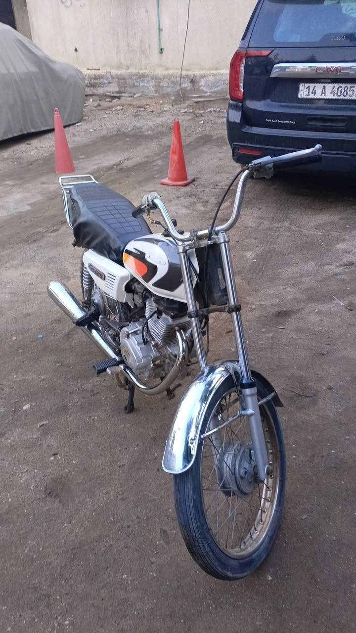 دراجه ايراني للبيع العنوان البصره نظران سعر 300
***********
