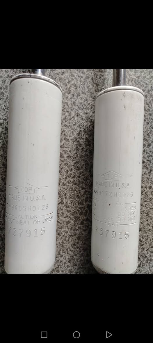 دبل امامي USA دولفين كابرس الزوج 70 
دبل خلفي  USA مختوم دولفين كابرس،، الزوج 70 
  توصيل لجميع المحافظات ***********
