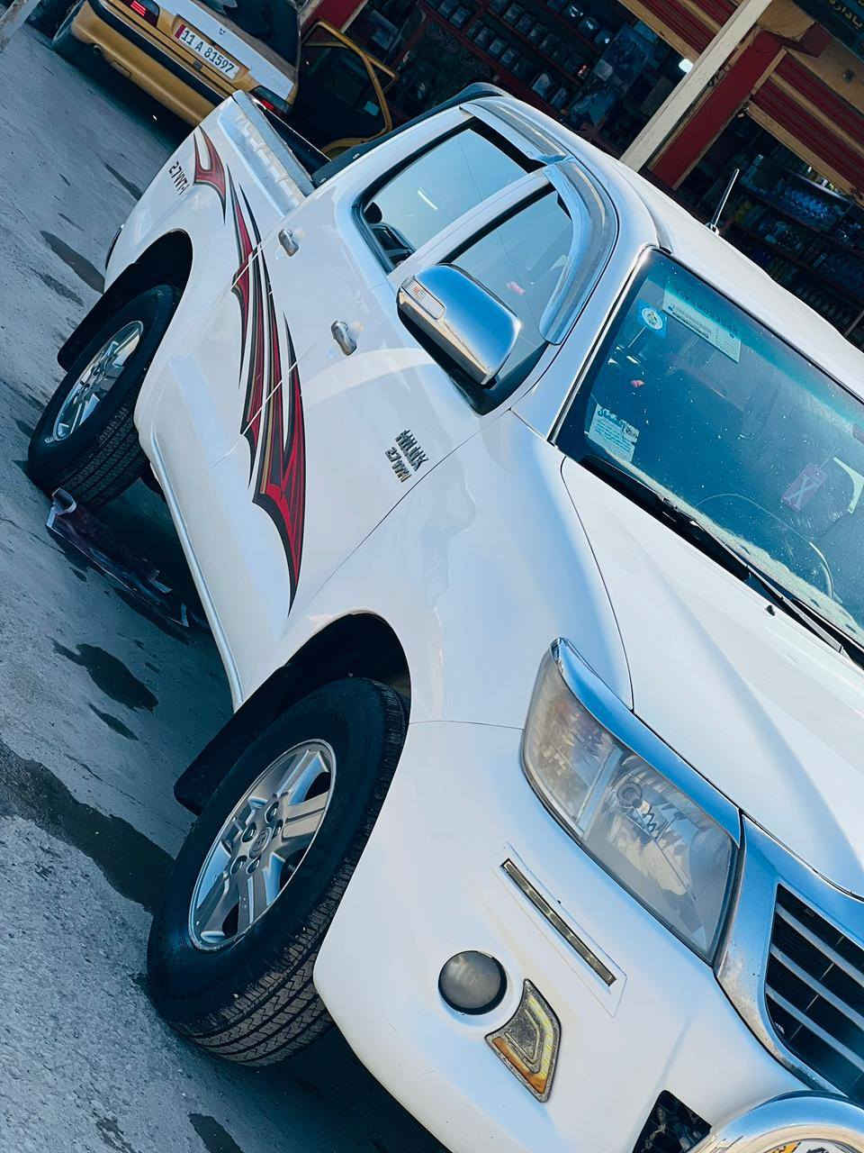 سلامً عليكم هايلوكس للبيع 2014 اكويتي كير اوتو سياره كفاله عامه رقم وسنويه وهزه جديد تخم تاير كير ومحرك ع وضع شركه مكان سياره بغداد السعر 217$ وبيه مجال


**إذا كنت صاحب هذا الإعلان وتريد حذفه لأي سبب، رجاءا أرسل رسالة إلى الدعم الفني**