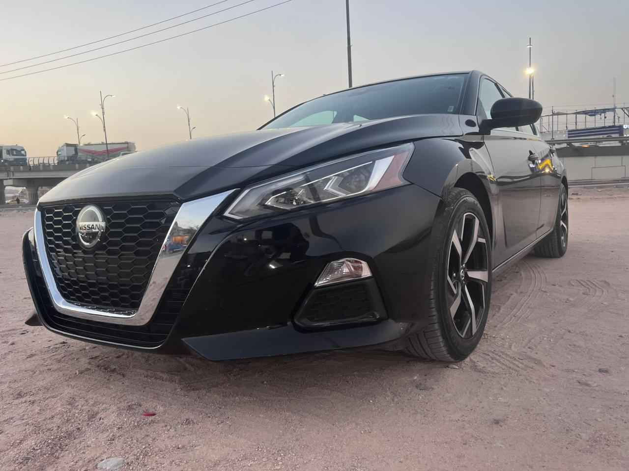 السلام عليكم نيسان التيما  2022وارد امريكي صور الضربه موجوده ويه الصور بدون ايرباك الايرباكات سليمه شاصي لغود سليمه السياره نضيفه استخدام شخصي رقم بصره معوقين السعر 148بيها مجال
رقم الهاتف: *********** Singapore
