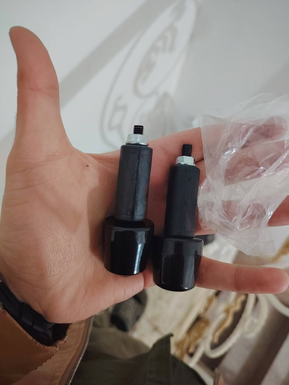 سلام عليكم
كفرات ادرس قديم ياباني مال رمبة (عدا البجم مبيوع ) كفرات على حالة الرمبة نزلت الدراجة وبدلت كفرات غير لون بوكتها
گفرات كاملة عدا البچم مبيوع .... بحالة الرمبة
السعر 50 وبيهن مجال 
+
جفوف والتشكيلة مال ستيرن معروفة نشتريها وي الجفوف...كفيلكم الله شخط مبيهن ولا مستخدمات ابد.. صارن عليه 22 الف 
ابيعهن ب15 الف قفل قفل
كوت داموك 
***********
