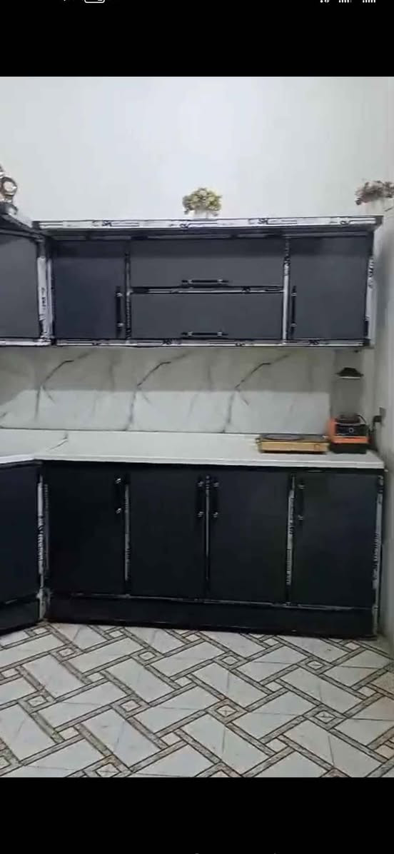 ‎كاونتر تفصال ويا افن وطباخه السعر مليون وستميه وبي مجال راسلني او اتصل  ***********‎ كربلاء, العراق
