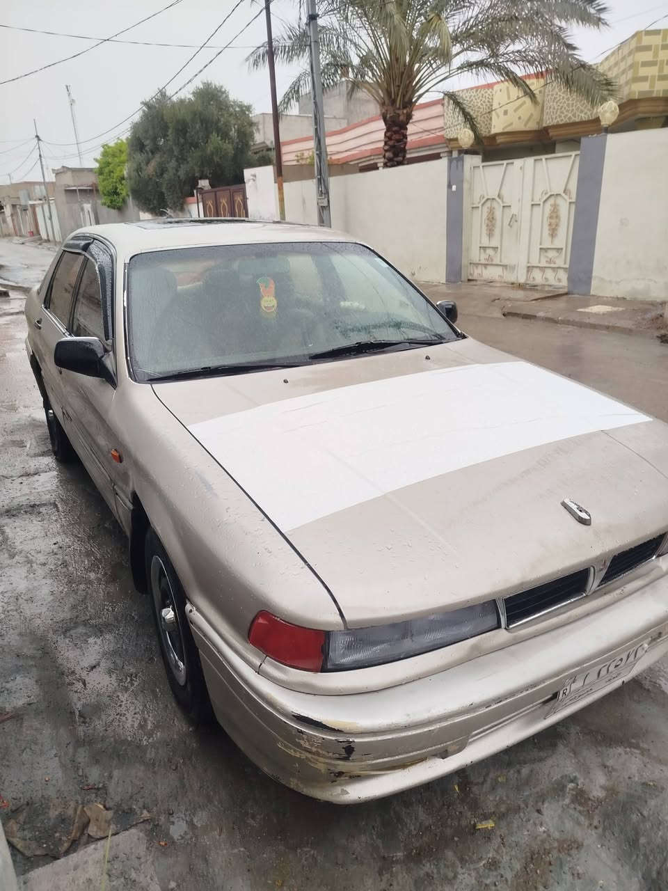 ميتسوبيشي گلنت للبيع موديل 92 شراي يتصل ***********
