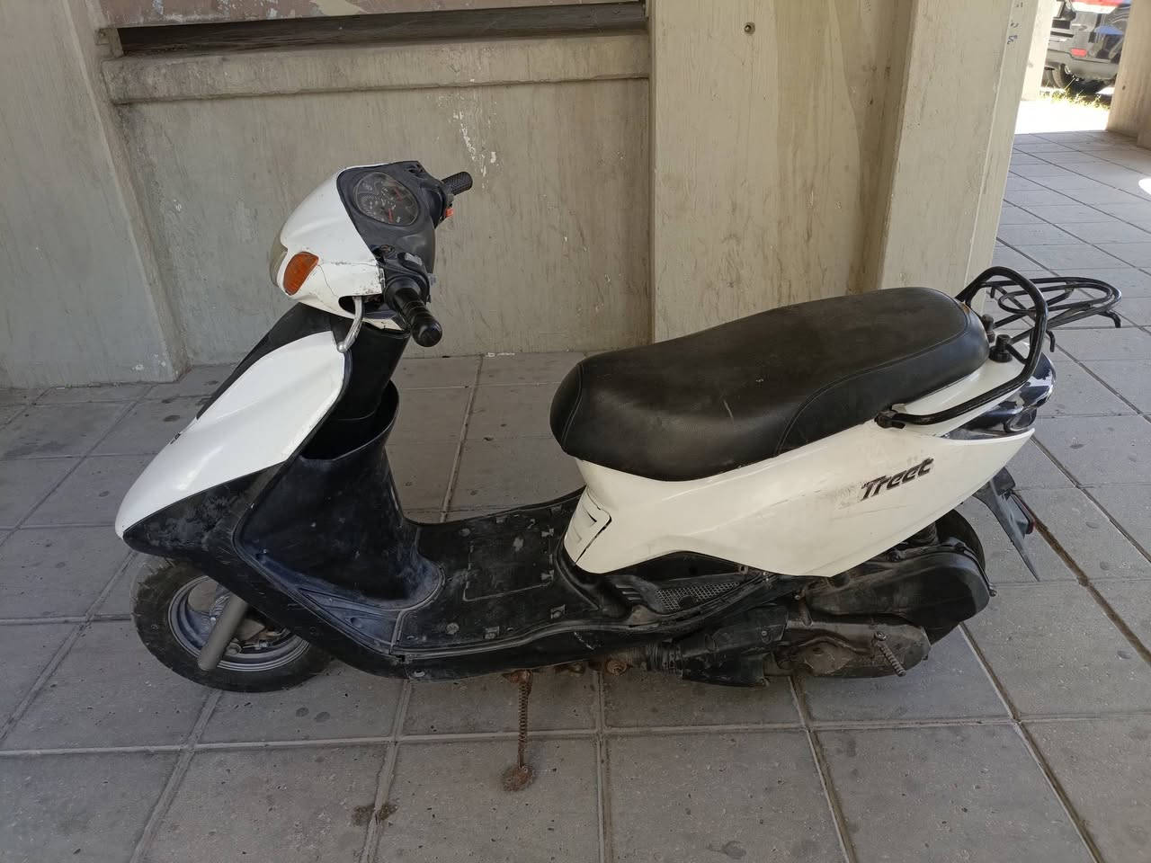 السلام عليكم بريز لايت عالي كفرات بلاديه محرك نظيف وناعم لاتبخير ولا تنقيص كابريتر بلاديه شلعه معدل جيد جدا سلف هندر شغاله نقص باتري تخلي باتري تشتغل سلف حاليا نص هندر تشتغل السعر 450 وبيهه مجال حگ الجيه المكان شارع حيفا ***********
