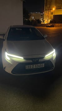 السلام عليم كورولا٢٠٢٥ ماشيه٢٣ الف بيهه ملاحظات بس كامله السياره مرتب ...
