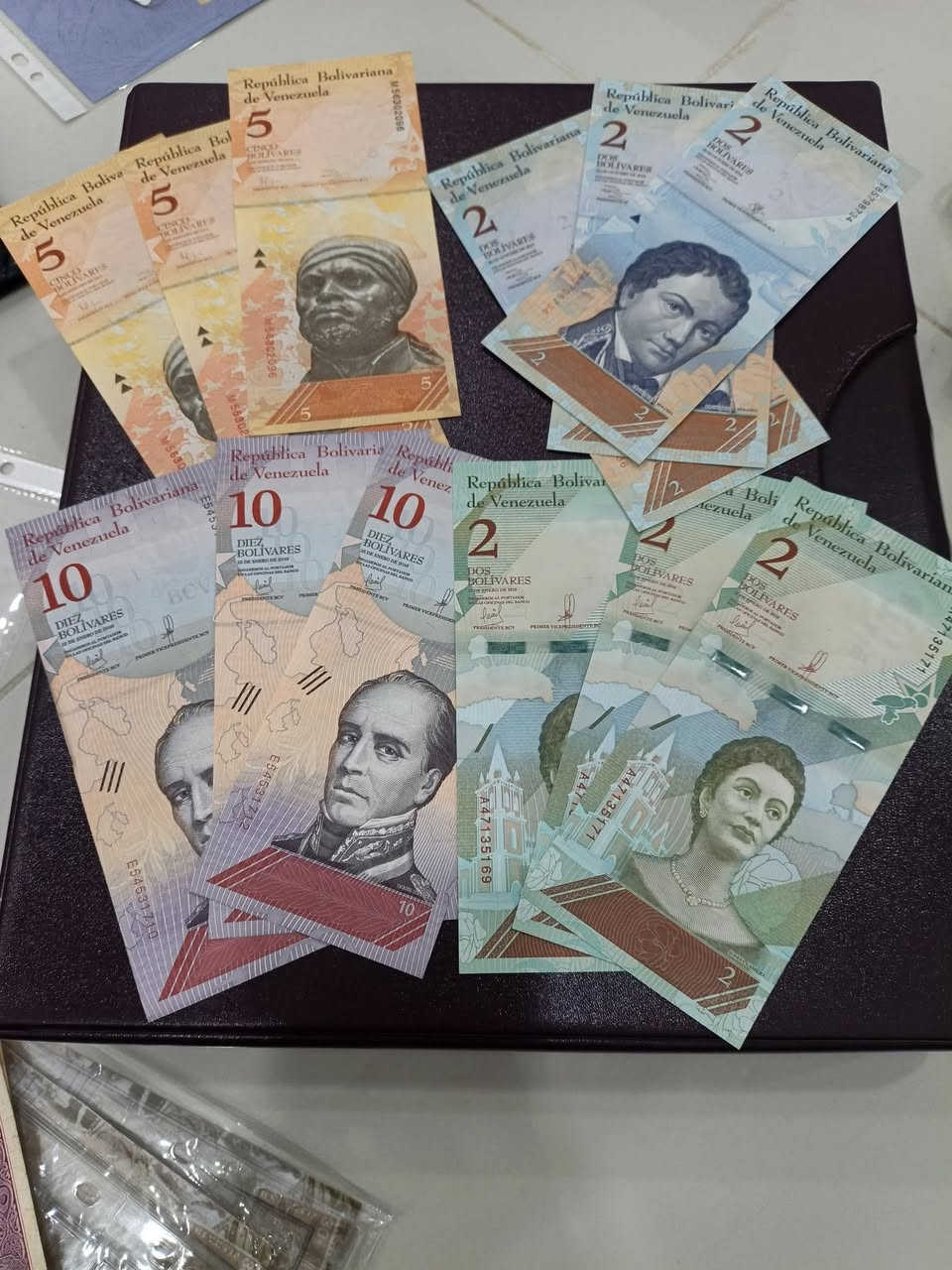 تسلسلات انسر

كمبوديا فئتين و سوريا فئتين وفنزولا ثلاث فئات

القطعة ب 750 دينار

اقل حجز قطعتين


**إذا كنت صاحب هذا الإعلان وتريد حذفه لأي سبب، رجاءا أرسل رسالة إلى الدعم الفني**