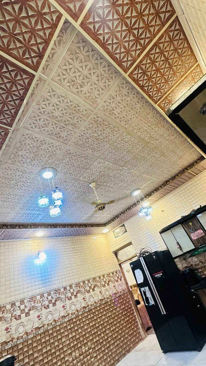 سلام عليكم بيت200م   مكان حي ندا شارع قنبر علي لدار للرهن رهن فقط طابق الاول البيت نضيف ستقبال وغرفه2وصاله جبيره وحمام ومكشوفه وطارمه ومطبخ (للرهن) تواصل متواجد وتساب 24ساعه (***********
