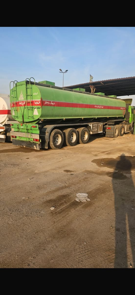 ألبي كرواتي موديل 92 مجموعة سكس محور مجموعة مان هواوي كير مكينة مكفول جديد حمولة 39 الف بياضات طوناج  جبي إس سنوية
كاملة السيارة عربانة سبرنك السعر 350$
للاتصال ***********
