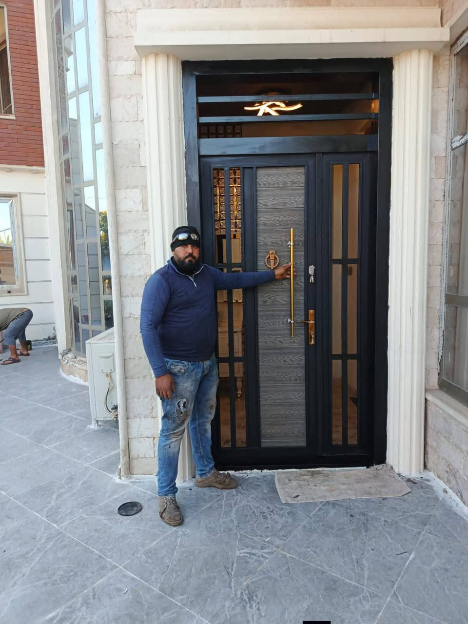 السلام عليكم يوجد لدينا حداد ابوك شبابيك شغل درجه اولى اسعار مناسبه المكان بغداد تاجي  ***********/*********** اي استفسار مراسله واتساب
