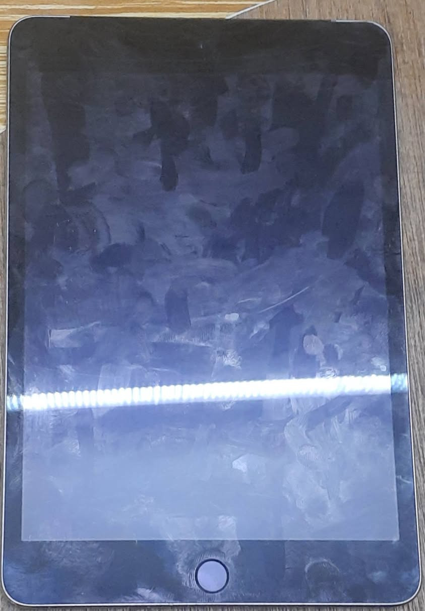 السلام عليكم 
ايباد ميني4 ذاكرة 64 داعم للشريحة 
بسعر 100الف دينار

لمن يرغب ارسال رسالة على الرقم ***********

المكان بغداد السيدية
