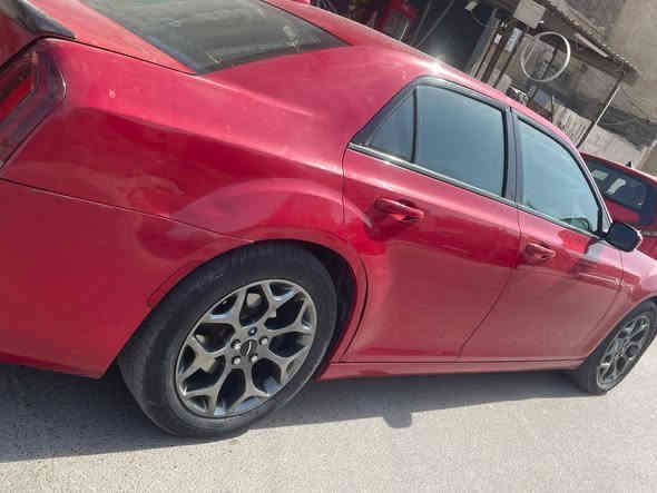 اوباما ادوات ادوات كصه جنطه موديل 18 اصل متومه سياره فول للاخير بونوراما تشغيل عن بعد رادار امامي وخلفي تخم تاير وباتري وصدر جديد قبل شهر ونص شادهن مكينه بجيس 3600 منضومه زنون مسجل دمام مكان السياره بغداد بيع فقط 85 وبيها مجال *********** بغداد
