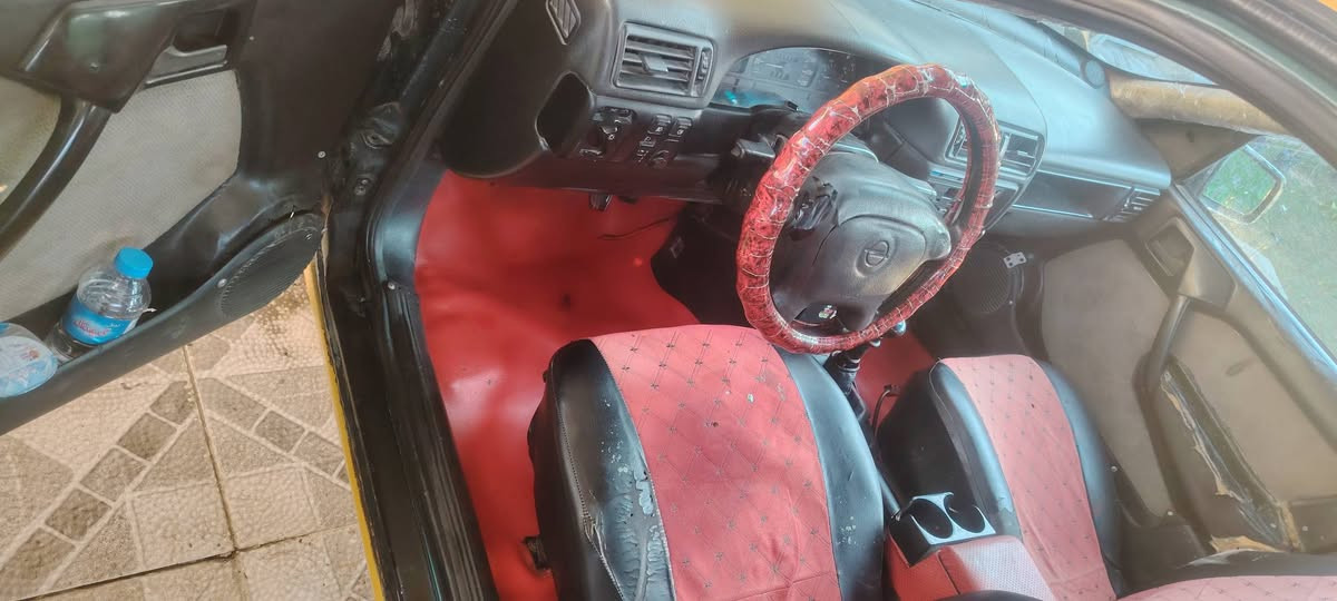 سلام عليكم
فكتره للبيع موديل ٩٥
محرك ١٨
سنويه كارتونيه صاقطه ٢٠٢٤
صاحبه يريد تحويل
عنوانه كركوك السعر ٢٥ وبيه مجال
***********
