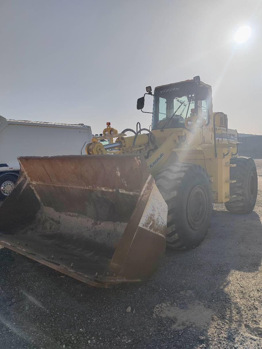 السلام عليكم شفل للبيع نوع كاوسكي حجم 85  تخم تاير مكفول كفاله عامه مكينه وكير رقم سليمانيه الشفل نضيف بمعنى الكلمه كله على وضع البلاد الاستفسار (***********)**(***********
