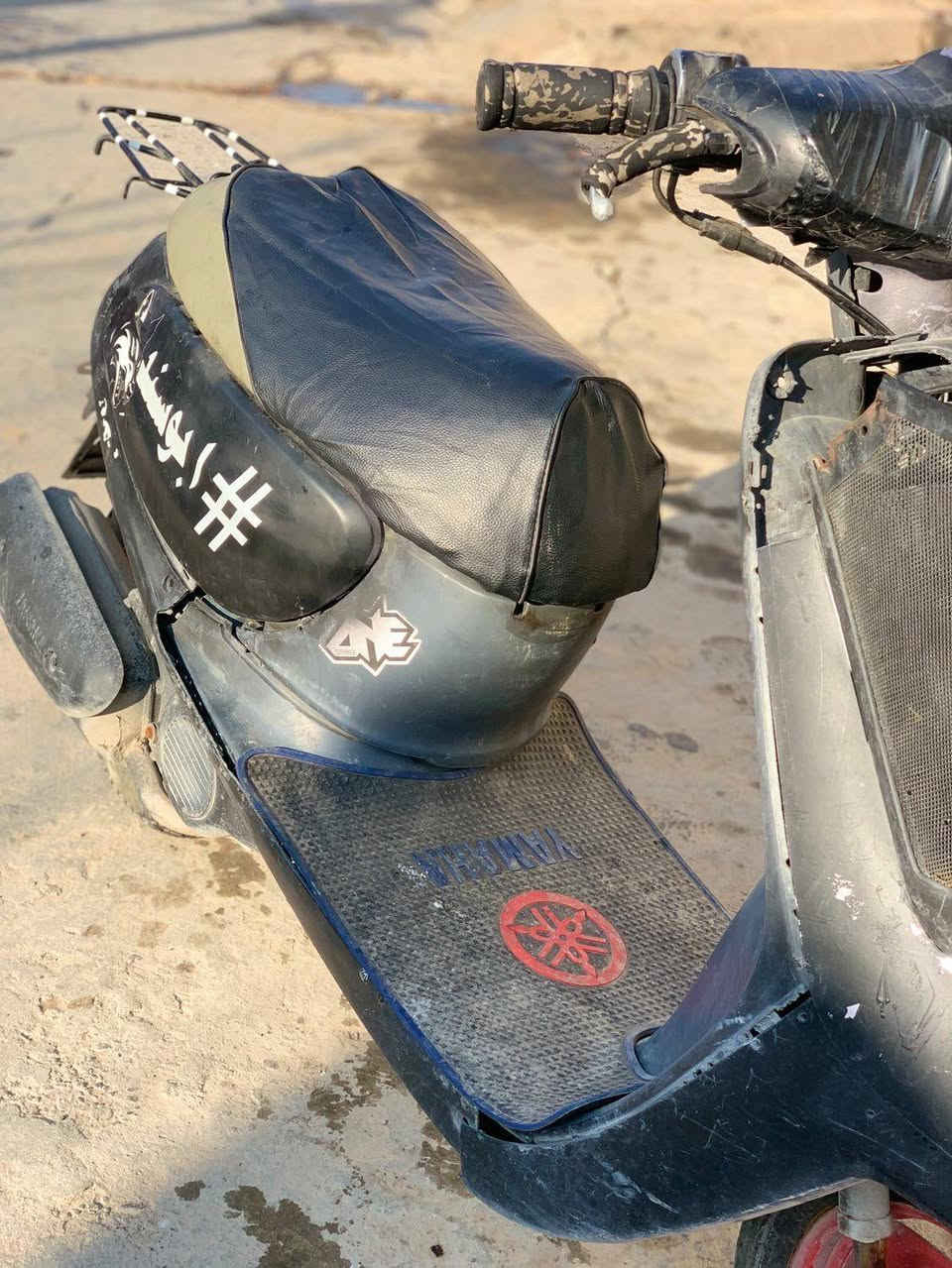 ماطور بزون نفخ للبيع 
معمر مرة وحدة وكامل مواصفات
مصبوغ اسود؟  شرط من اول هندر
السعر 200 وبي مجال 
التواصل خاص او عل رقم؟ 
***********
