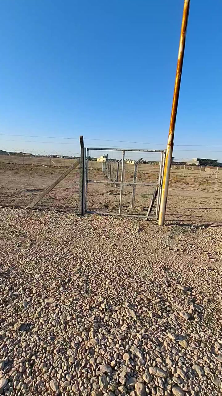 السلام عليكم
ارض طابو زراعي 
المساحه ٢٠٠٠ متر  
الموقع الشارع الرابط بين شارع ١٠٠ وبزل حجي علي 
التفاصيل داخل الفيديو 
للاستفسار الاتصال ***********
