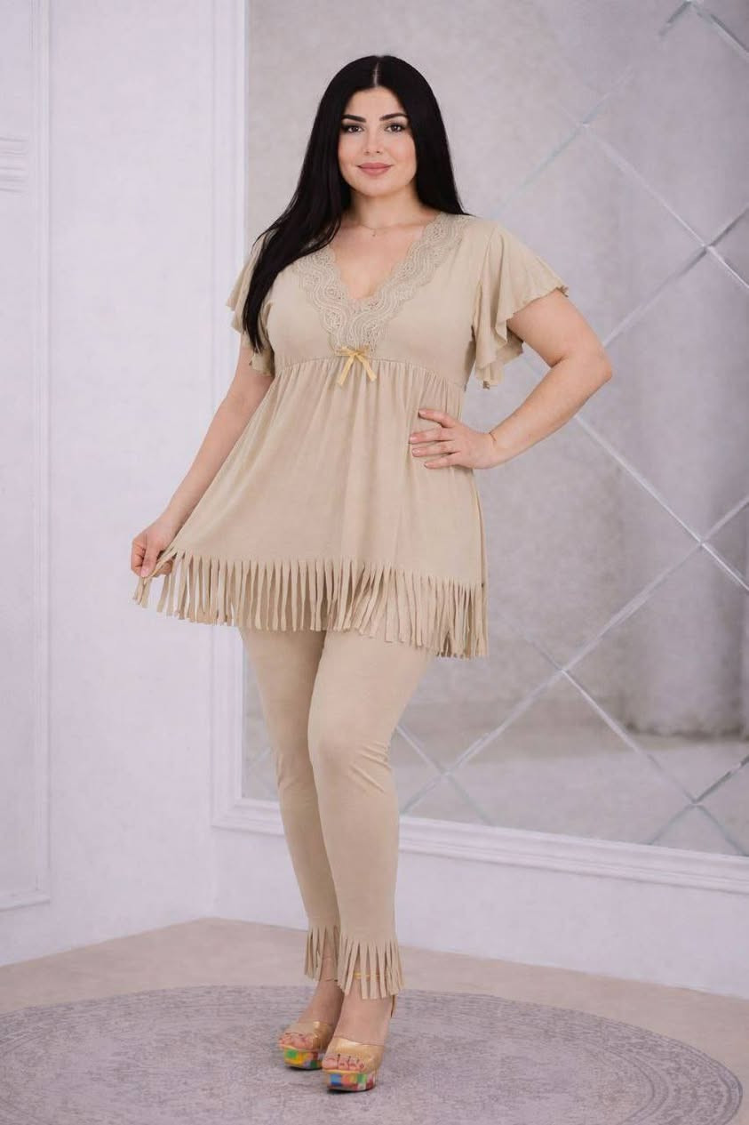 ٨ الاف 
فانيلا فري سايز


**إذا كنت صاحب هذا الإعلان وتريد حذفه لأي سبب، رجاءا أرسل رسالة إلى الدعم الفني**