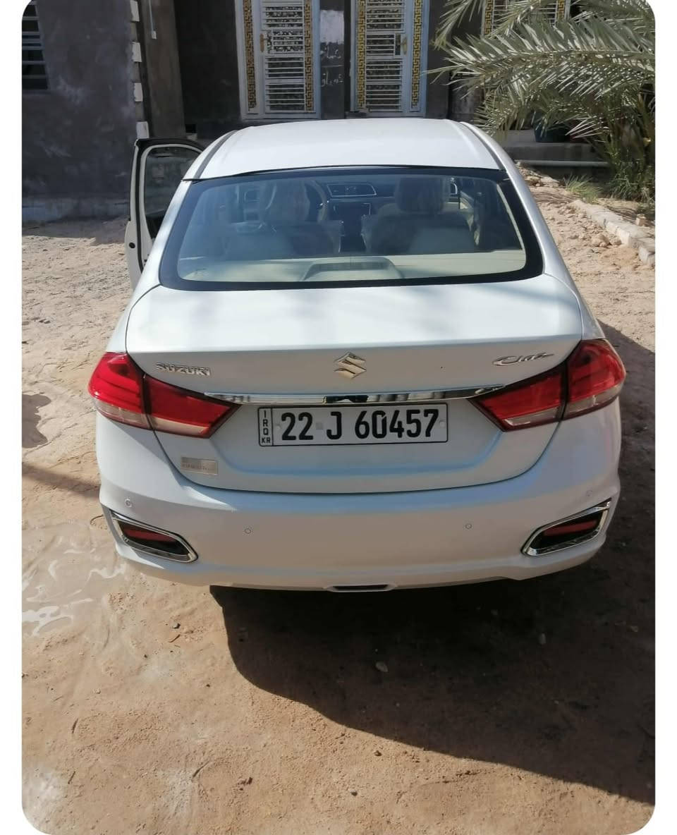 سلام عليكم رمضان كريم عليكم زازوكي 20019 نضيفه وجديده خير من الله سعر 95 ورقه وبيه مجال عنوان بصره ***********
