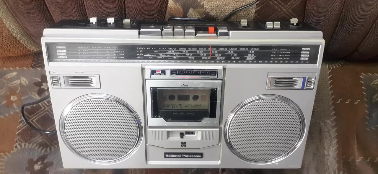 على   وضع   الشركة   كامل   بدون  خلل
السعر   النهائي   بدون   معاملة    ١٢٥   الف


**إذا كنت صاحب هذا الإعلان وتريد حذفه لأي سبب، رجاءا أرسل رسالة إلى الدعم الفني**