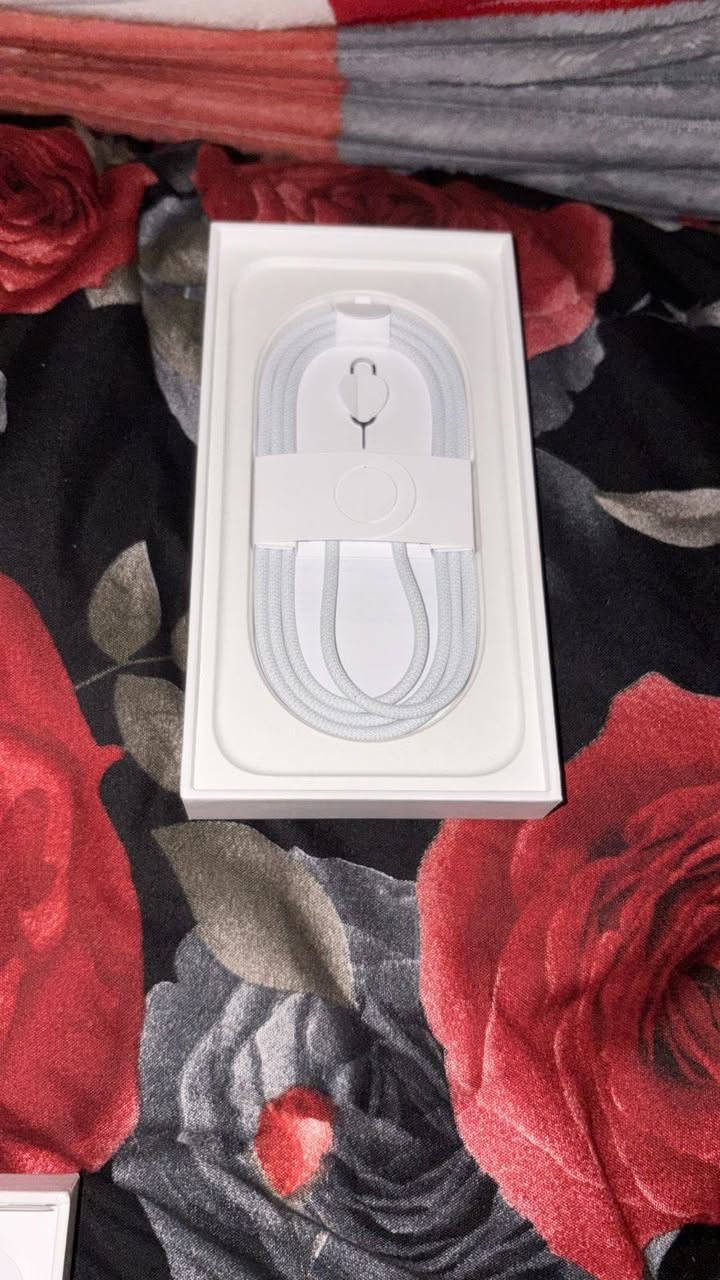 مرحباً شباب ايفون 16 بعدة بالضمان ذاكرة 128gb كامل ملحقات بطارية 97 مكفول من كلشي جهاز نضيف لون مميز شرق اوسط
مرحباً شباب ايفون 16 بعدة بالضمان ذاكرة 128gb كامل ملحقات بطارية 97 مكفول من كلشي جهاز نضيف لون مميز شرق اوسط 
السعر 825 الف وبي مجال بسيط مكاني نجف حي ميسان 
واتساب ***********
