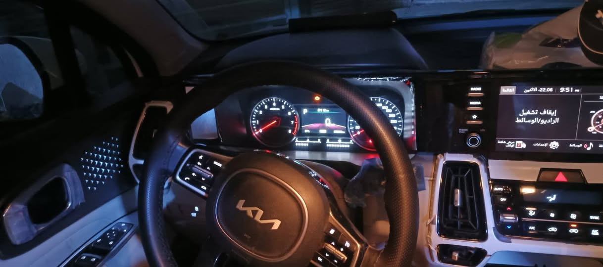 سورنتو خليجي  موديل 2023 فول مواصفات عدة الفتحة 7 راكب رقم بغداد سنوية باسمي ماشية ٢٤ مكفولة جنطة كهرباء مانع انحدار مانع انزلاق ومثبت سرعة محرك 2500 Mbi اقتصادي لون ابيض تشغيل عن بعد فتح وغلق الجام عن بعد تحكمات ستيرن حساسات امامي وخلفي كامرة كار بلي شاحن لاسلكي تبريد 3 قطع شاشة بيانو ويل سبورت شاشة اعطال ذكية كشن كهربائي  أتو هولد ٤ أنضمة قيادة  نشرة Led انارة داخلية بلادية بصمات عدد٢ كتلوكات الشركة سبير منازل ضمان الدولية مكفولة جديدة بمعنى الكلمة استخدام شخصي بعدهة بفابلون الشركة للاستفسار الاتصال على الرقم ***********
