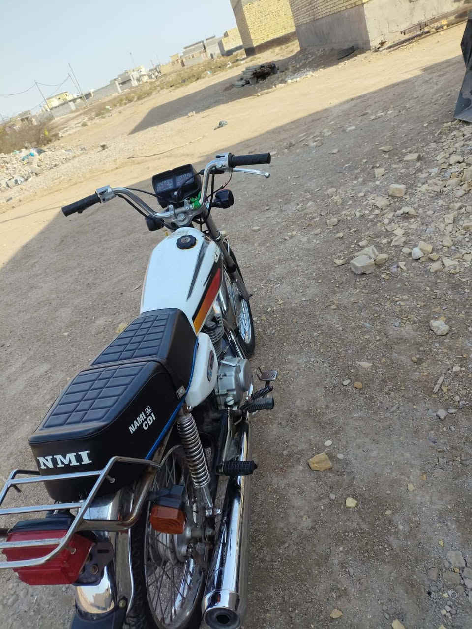 سلام وعليكم دراجه 4كير لبيع شاصي ارشه موديل 18مكينه امتياز 23 دراجه خير من الله نضافه مكان _كوت سعر 650وبيه مجال الرقم ***********
