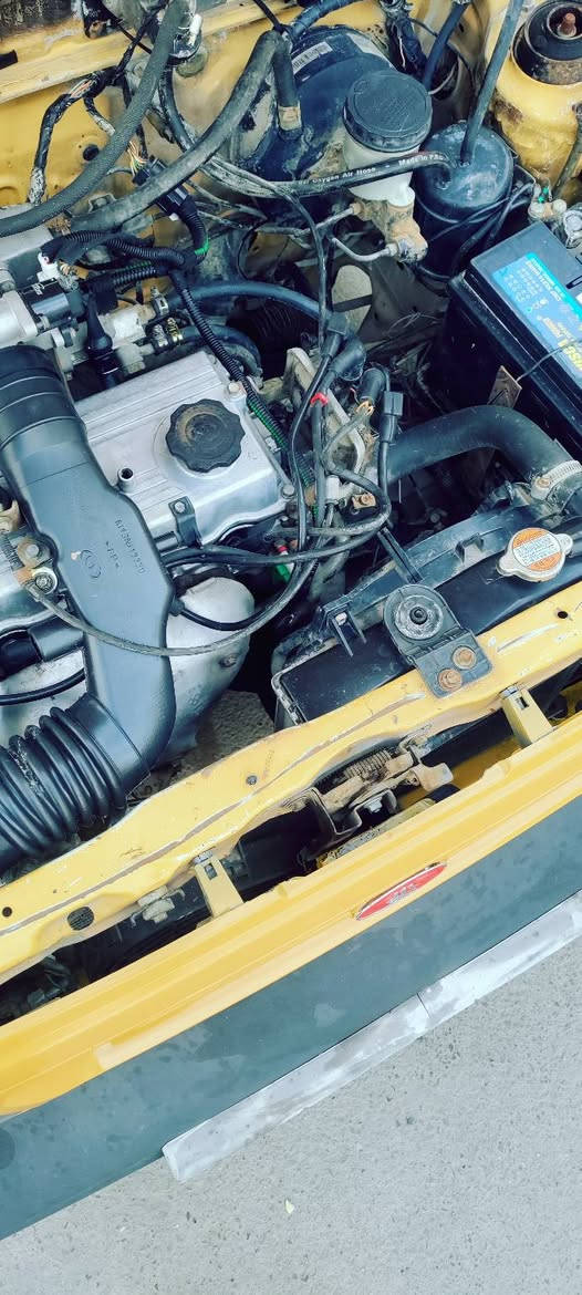 السلام عليكم من رخصه الادمن سايبه 2012 سياره مصبوغه حزام جماليه كير مكينه كلج كفاله تخم تاير خير من الله مدوشمه جديد مصفره من كلشي تحويل مباشر سعرها 28مجال كلش قليل سياره متعوب عليها مكاني الدوره شارع 60 اتصل ودلل *********** بغداد, العراق
