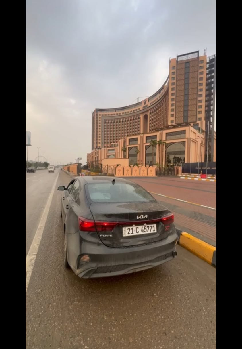 سلام عليكم فورتي ٢٠٢٢رقم سليمانيه تحويل أو وكاله أمريكي حادث جاملغ وبنيد  وبيه بل هلال الخلفليه فقط مكينه كير حدداديه ونضيفه منضومه لايت كامله جديدي بصمات ثنين*********** اكثر بغداد مكانك بيع مستعجل
