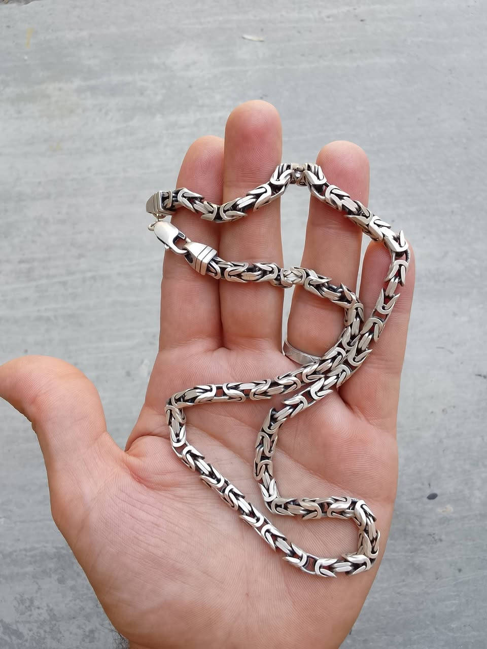 زنجيل فرعوني خناگ وزنه 57g ابيع الغرام ب 3500 مكاني مدينة الصدر للتواصل ***********
