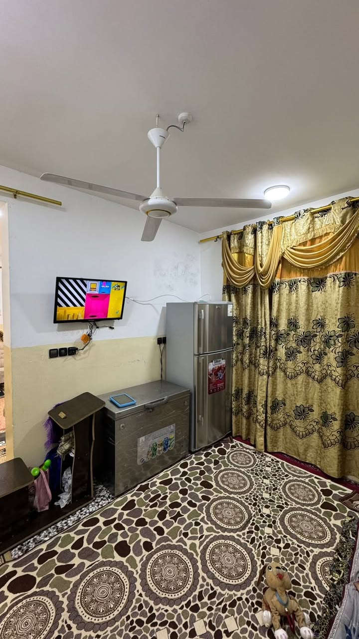 📍 فرصة عقارية مميزة – مكتب التصميم العقاري
🏡 النوع: دار سكن طابو زراعي سند 25
📐 المساحة:( 100م)5+20
العنوان بابل حي الصحه خلف المدينة المائية 
✔️ مناسب للسكن 
✔️ واجهة ممتازة وإمكانية تقسيم
✔️ منطقة مخدومة وقريبة من الشارع والخدمات
✔️ موقع 

📞 للاستفسار والمشاهدة:
***********
***********

🏢 مراجعة المكتب: مكتب التصميم العقاري
📌 العنوان: حي الصحة – مجاور جامع الهندي
