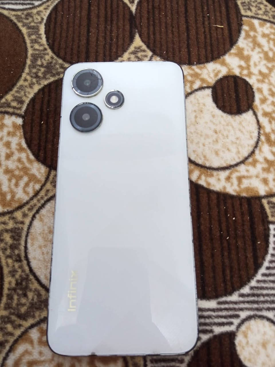 السلام عليكم 
انفنكس هوت 30 بلاي ذاكره 64 جهاز بي خلل بل شبكات مال اتصال واي فاي والخط مابيهن شبكه للبيع وجهاز الثاني نوت 30.صيني للبيع 
قيم بل يرضي الله


**إذا كنت صاحب هذا الإعلان وتريد حذفه لأي سبب، رجاءا أرسل رسالة إلى الدعم الفني**