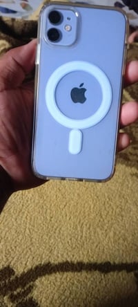 ايفون ١١ • بطارية ١٠٠٪ • سيم ما يشتغل