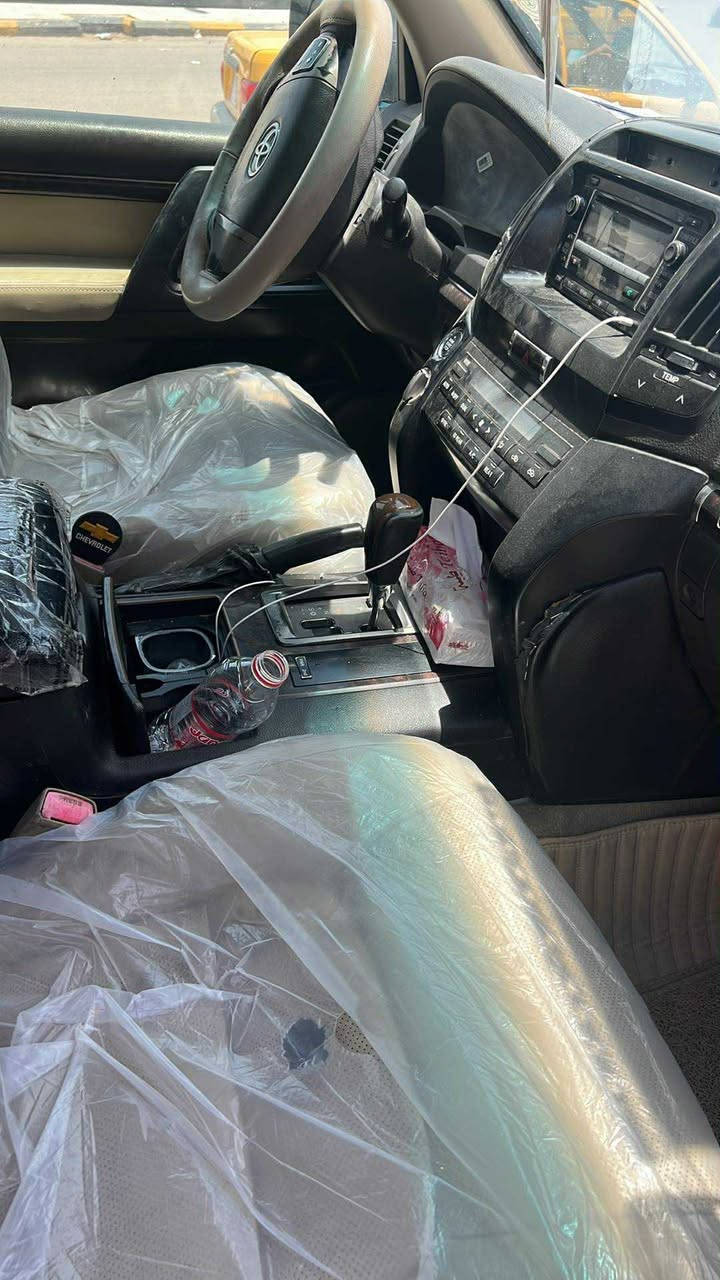 جكساره 2011 ستينيه البيع عنوان ديوانيه رقم انكليزي بااسمي بيها ضربه بسيطة موجوده بصوره ***********
