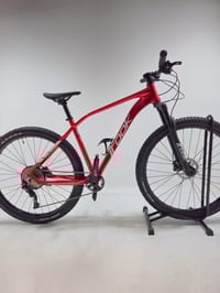 بايسكل كولمبي 99‎%‎ نضافته مكان شارع فلسطين التفاصيل داخل الصور 077111...